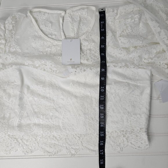 Lulus Women's Ivory Lace Long Puff Sleeve Cropped Blouse Size XL NWT - Picture 14 of 15